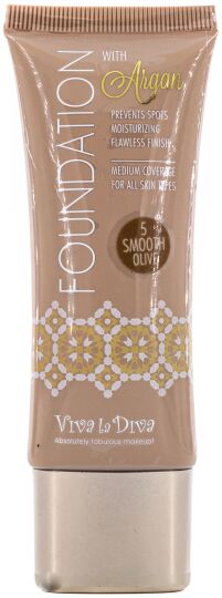 Viva la Diva Smooth Olive Foundation